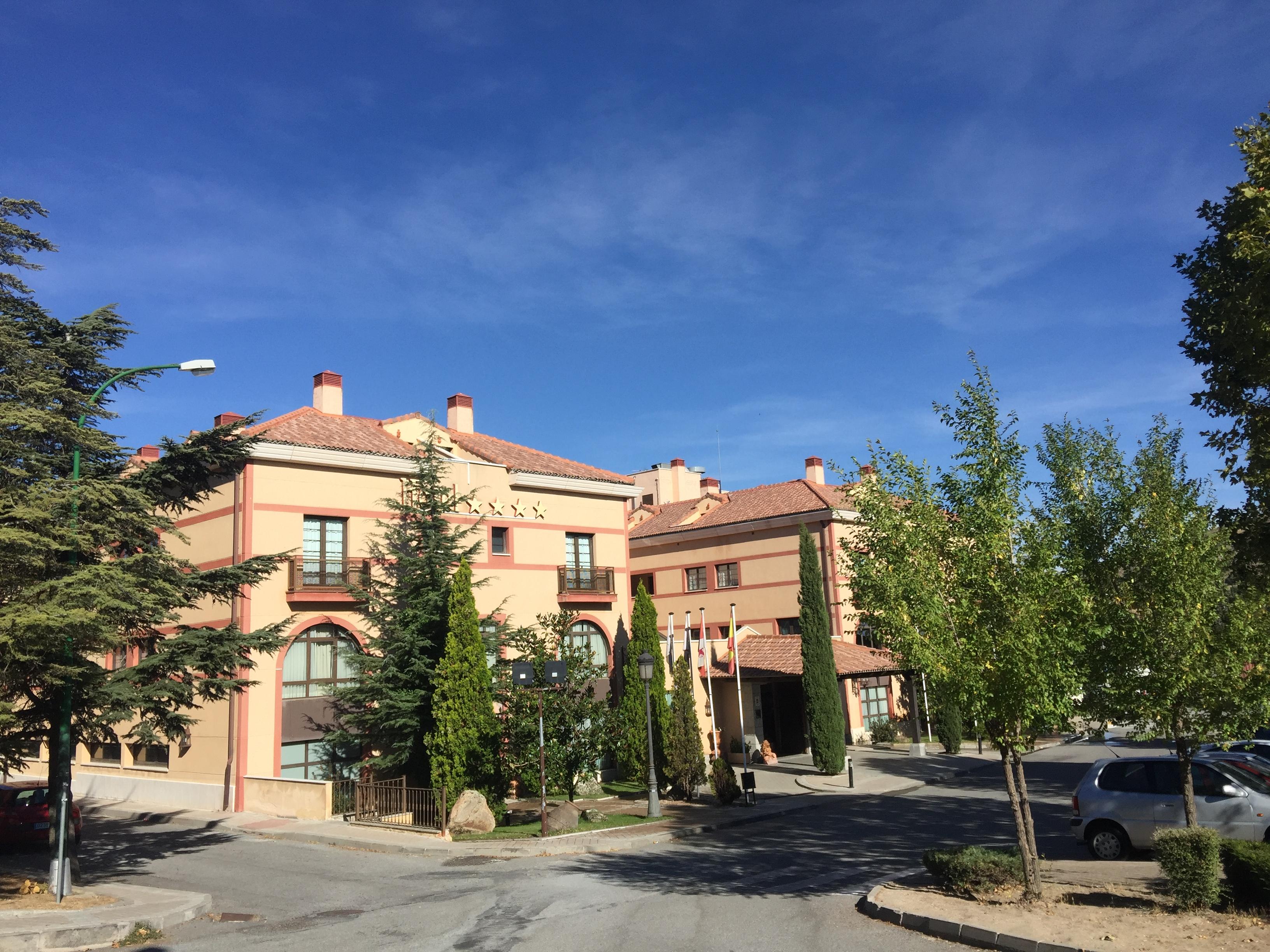 ホテル セゴビア シエラ デ グアダラマ Los Ángeles de San Rafael エクステリア 写真